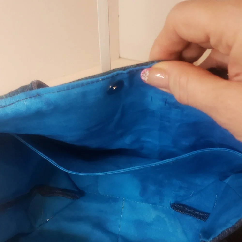 Handmade Mini Handbag - Picture 5 of 8